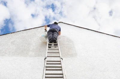 Peinture extérieure à Ensigné — façades et ravalement